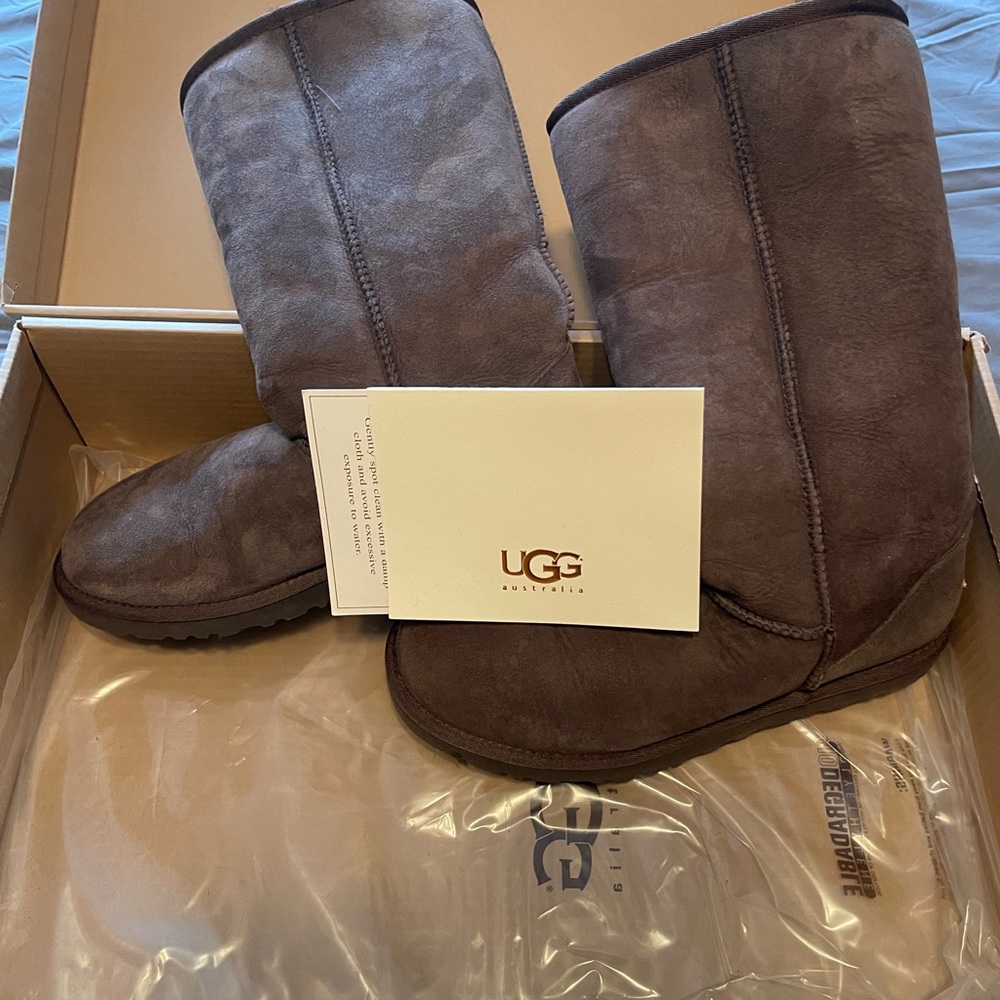 UGG Tall Dark Brown